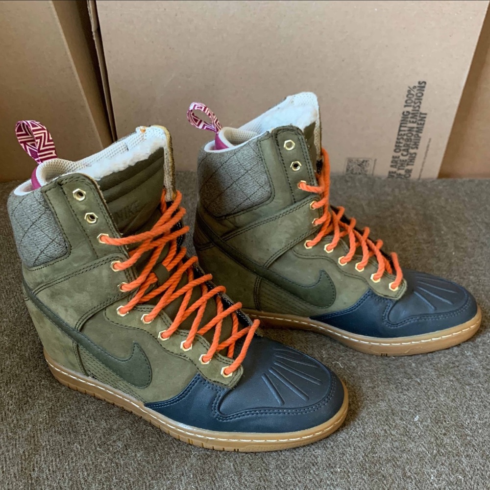 Nike Dunk Sky High Sneakerboot ‘Dark Lodes’